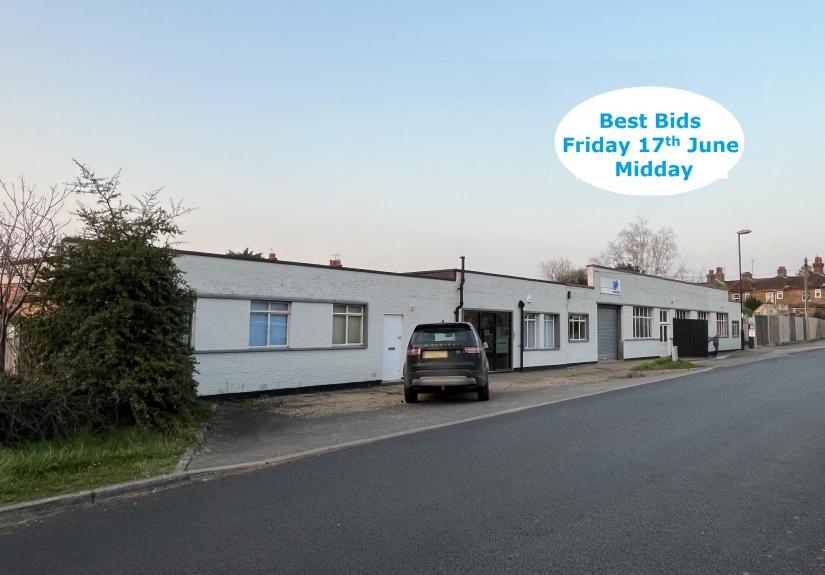 23 Victoria Gardens, Burgess Hill, West Sussex RH15 9NB Graves Jenkins